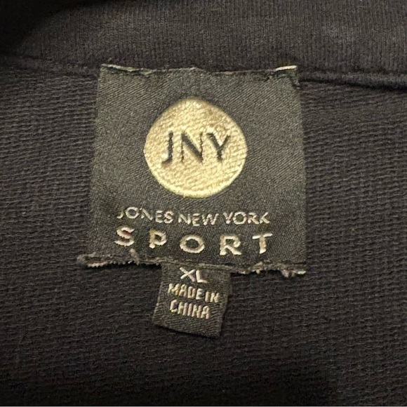 Jones New York Women’s Black Lightweight Jacket - Picture 6 of 10